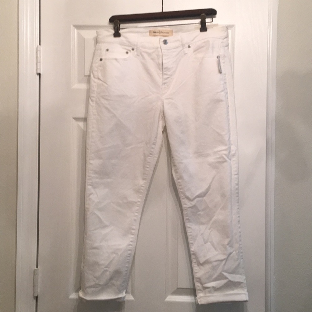 White gap best girlfriend jean